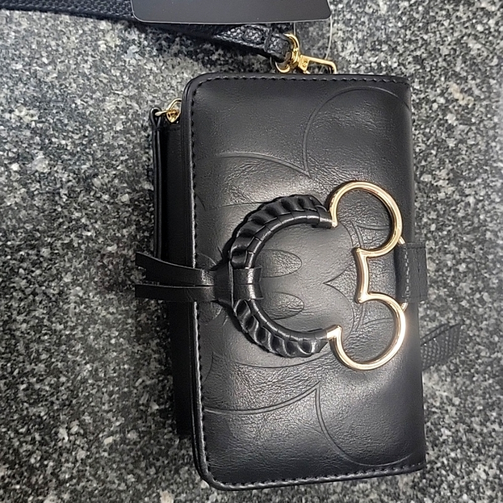 Disney Wallet